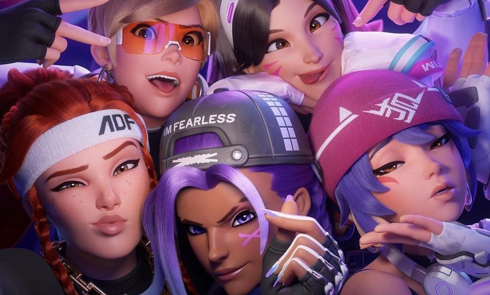 HungFutaMommmy's tweet photo. I wanna  rp with these  4 girls casually  hanging out chilling . Having fun . It's such a fun girlgroup. https://t.co/8PfGxmvZlI