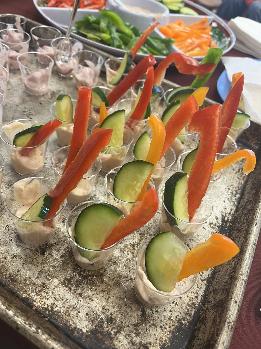 MadkinQula's tweet image. I spent part of my weekend in Yazoo County working with FCS agents Sharon Nettles and Toni Boatner at the HealthOween!It was an awesome community event!We demonstrated two healthy snacks:yogurt two ways, sweet and savory! #takingcareofwhatmatters #eatwithextension @MSUExtService