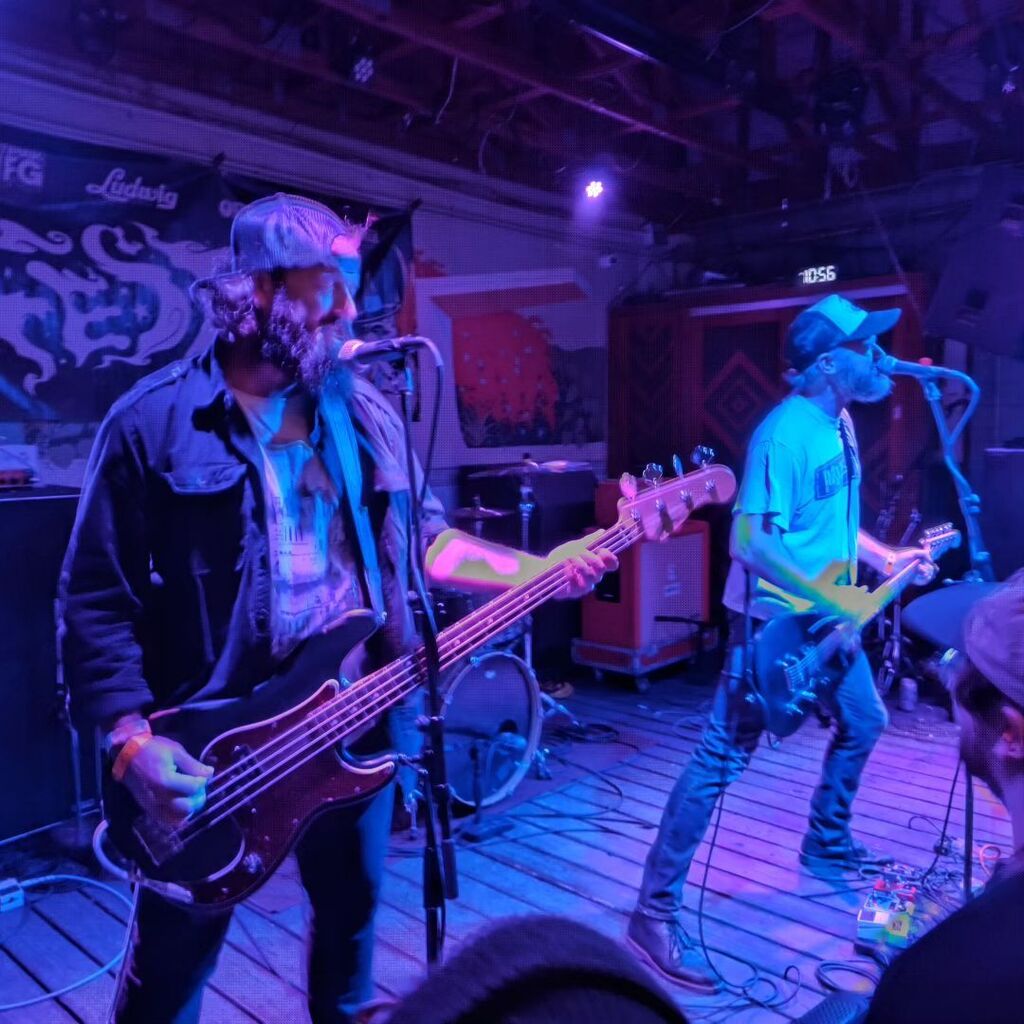 Late night with <a href="/wolvesx4/">Wolvesx4</a> #fest21