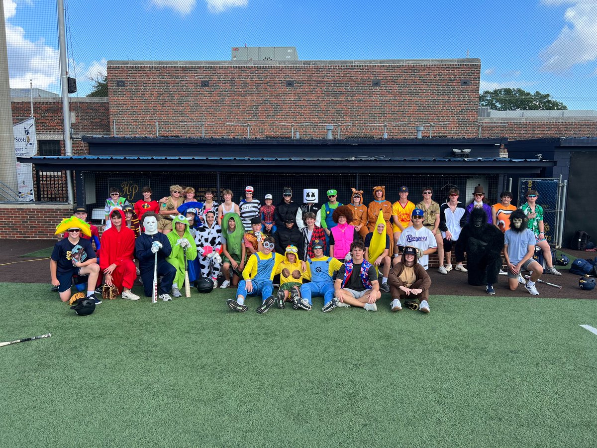 Kids had a great time showing their skills on Friday!  Happy Halloween from Scots Baseball.  @MrCoachLeidner @scotsathletics