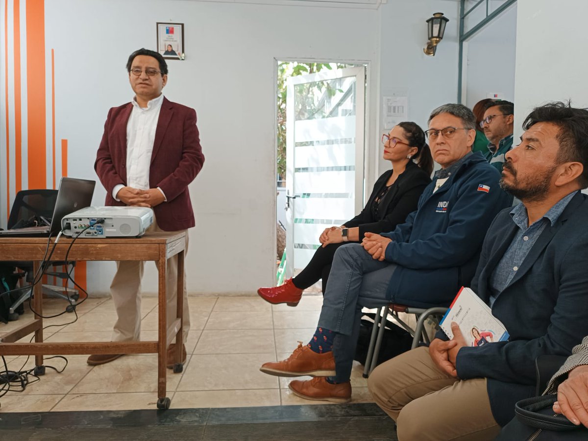Indap_coquimbo's tweet photo. ✅En #Ovalle realizamos el ampliado regional de la Mesa de las #MujeresRurales e Indígenas👏
👩🌾👩🌾de @Indap_coquimbo de las provincias de #Elqui, #Limarí y #Chopa se reúnen para abordar su situación actual, dialogar con autoridades y exponer sus fortalezas y requerimientos💚 https://t.co/gMh0Z84mgV