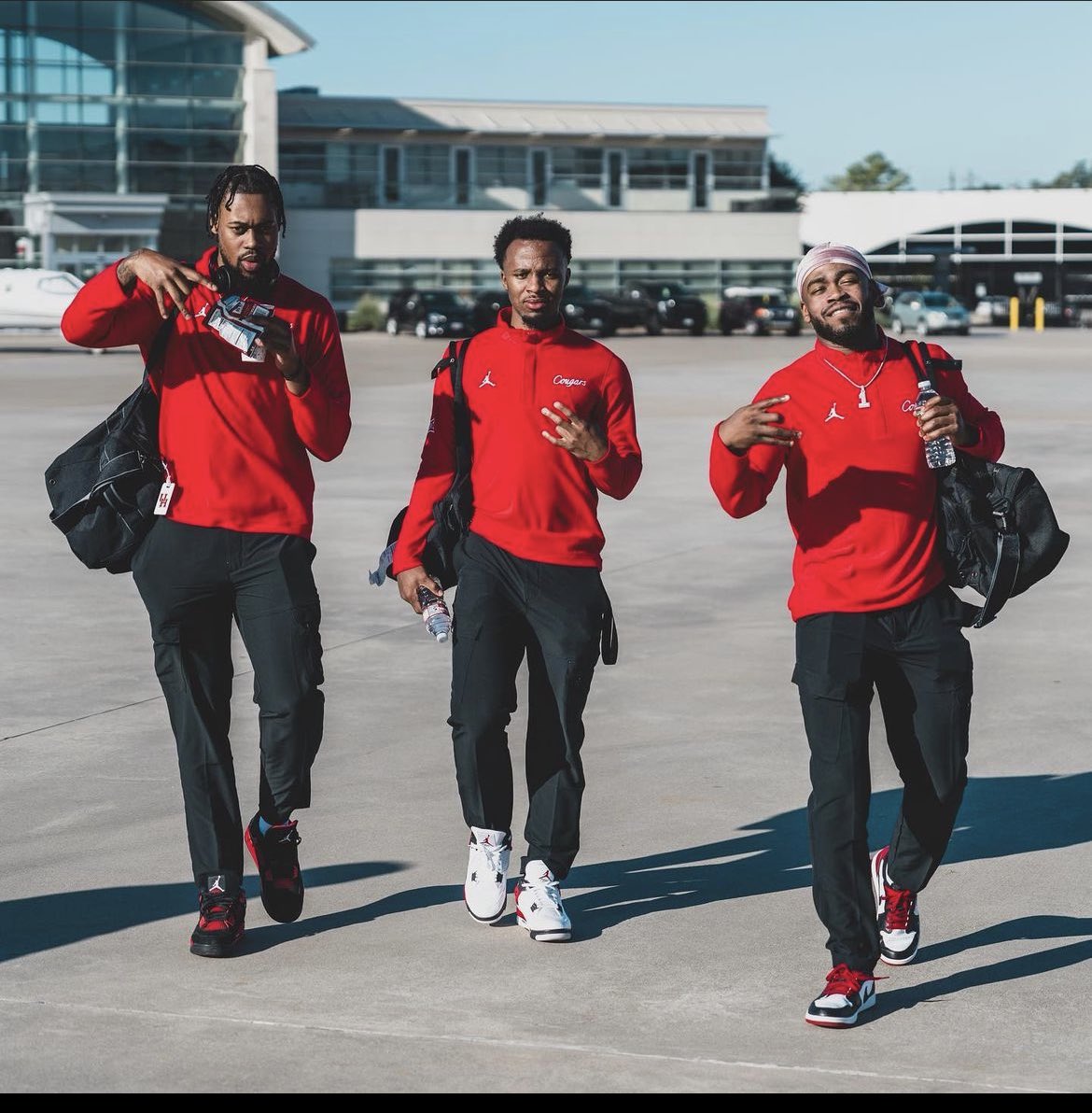 Log on and vote  daily for Houston men’s basketball players LJ Cryer, J’wan Roberts and Jamal Shead 
#4thecity #Htown #ForTheCity @LjCryer @Thejshead @JwanRoberts13 

hoophallawards.com/index.php