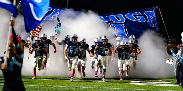 wataugaboosters's tweet photo. 💨🔥💨 Shout out to @ATLSPECIALFX for taking @PerfectEffort14 game day entrances to the next level with awesome smoke effects! Watauga’s players, fans, &amp; photographers love it! Ready to see it again on Friday night at the State playoff game!!😤😤
#GameDayEntrance #ATLSpecialFX https://t.co/g2Kb4fjyMK