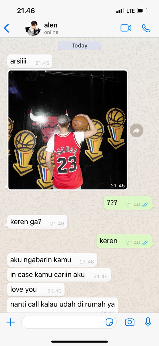 jaywonau's tweet image. —— closure,
a jaywon one tweet au || alternate universe.

“1 bulan kenal vs 1 tahun kenal.”

written © jaywonau