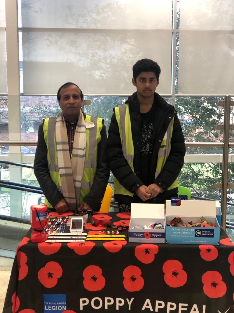 #poppyapeal @tesco Walsall ⁦@WalsallCouncil⁩ . ⁦@PoppyLegion⁩ ⁦@WestMidsPoppy⁩ ⁦@ukmuslims4peace⁩ ⁦@Ansarullah_UK⁩