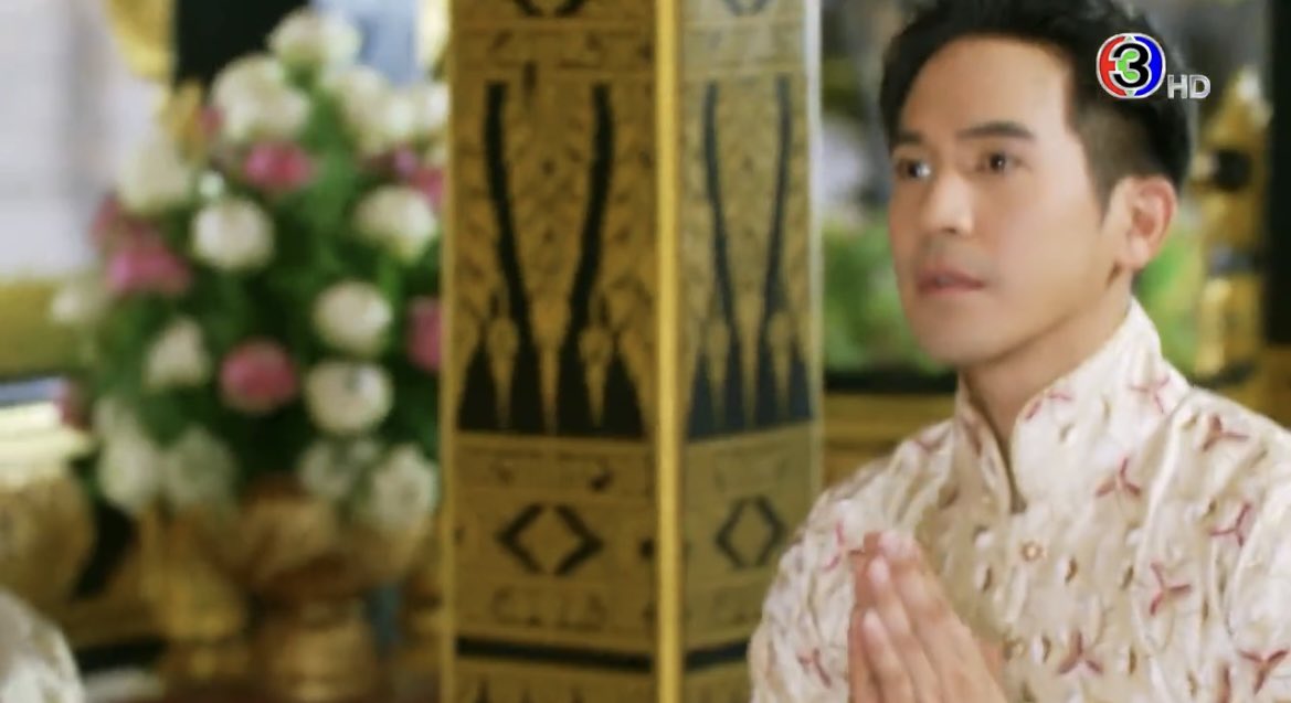 แม่นมปันใจไปแป๊บนึง😂 tweet media