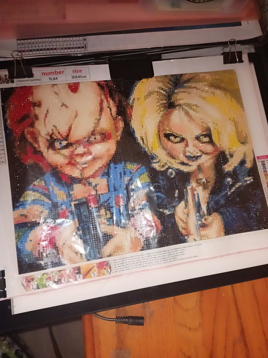 My new diamond art project is almost finished💞💞