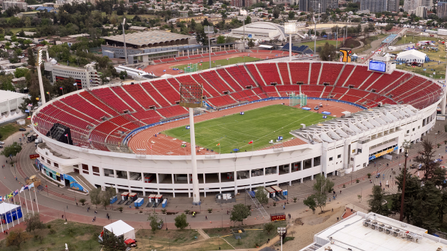 Cooperativa's tweet photo. Ministro Jaime Pizarro realizó aclaración: El Estadio Nacional ahora es de todos #CooperativaContigo https://t.co/KasBLMhwGp https://t.co/4iQ9EfWpKg