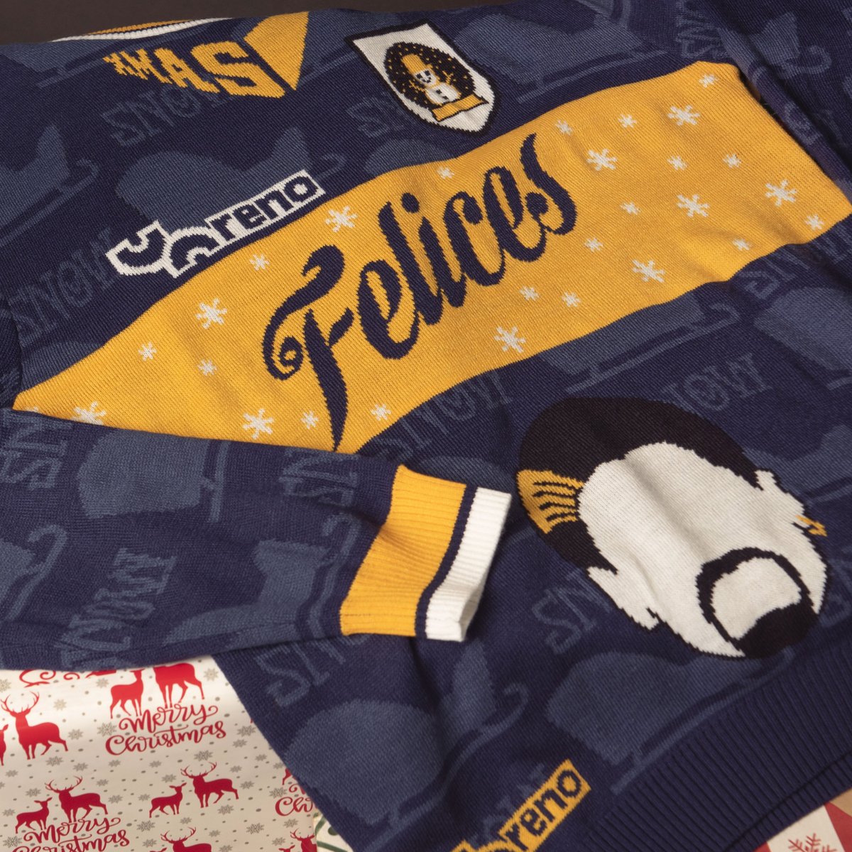 Classic Football Shirts tweet media