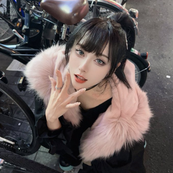 Twitterのコスプレ画像22