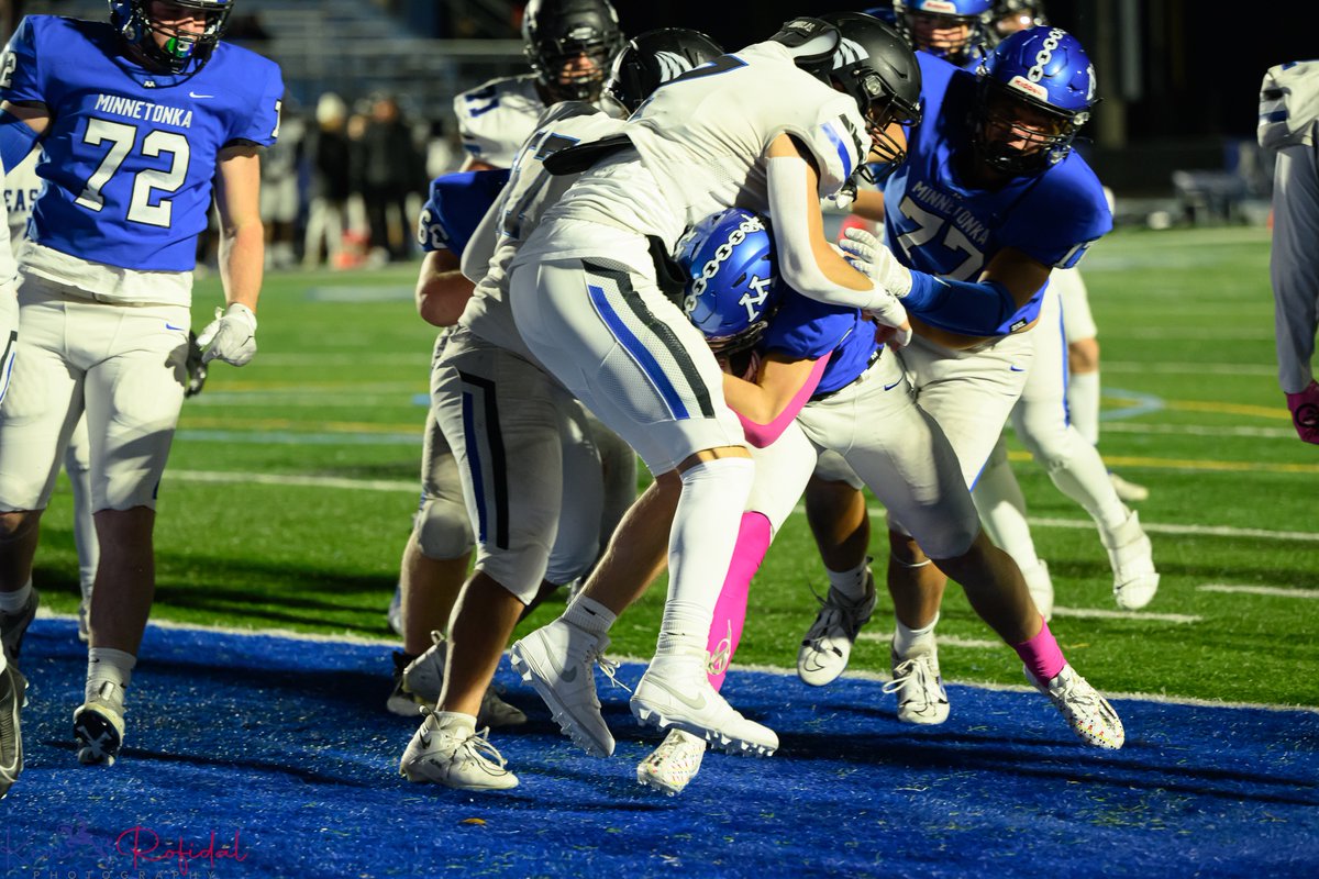 KevinRofidal's tweet photo. Minnetonka Varsity Football π
Minnetonka vs. Eastview 10-27-23
@LucasKnox32 with more huge plays!
#tonkafootball #skippers #MinnetonkaFootball #TonkaFB2023 #minnesota #footballphotography #sportsphotography #kevinrofidalphotography
#nikonZ9 #eastviewfootball @TonkaFB @RecruitTonkaFB