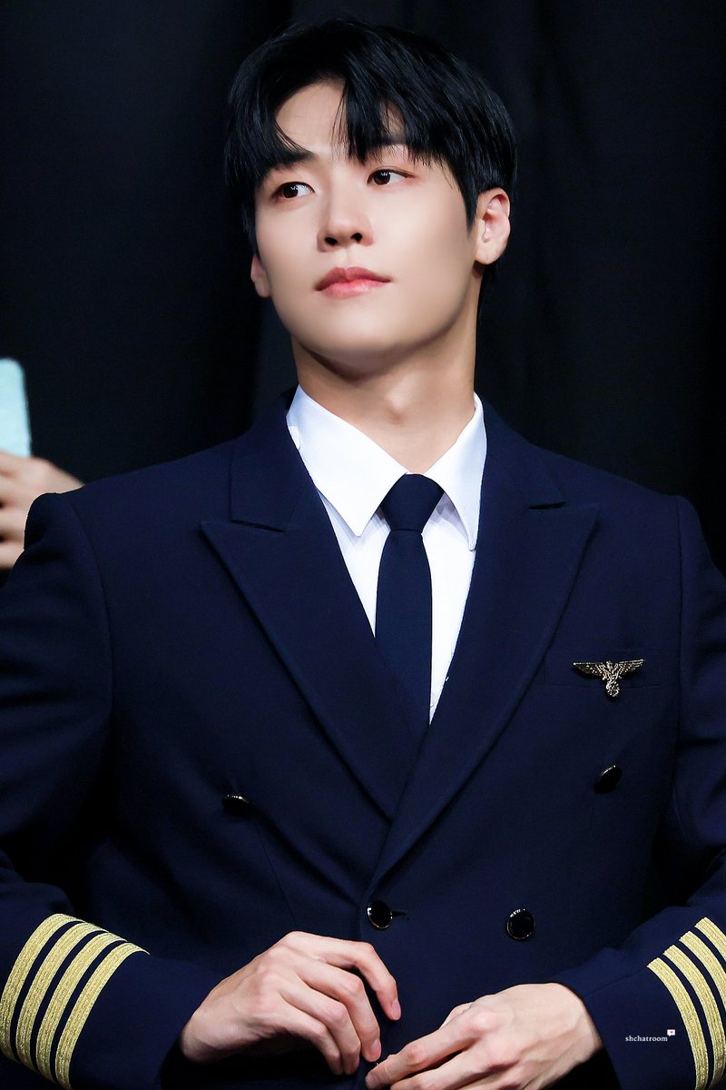 승협채팅방💬 tweet media