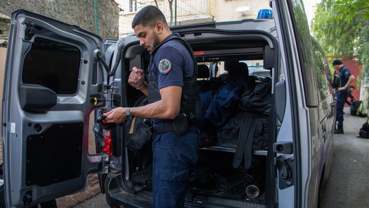 Police Nationale 83 tweet media