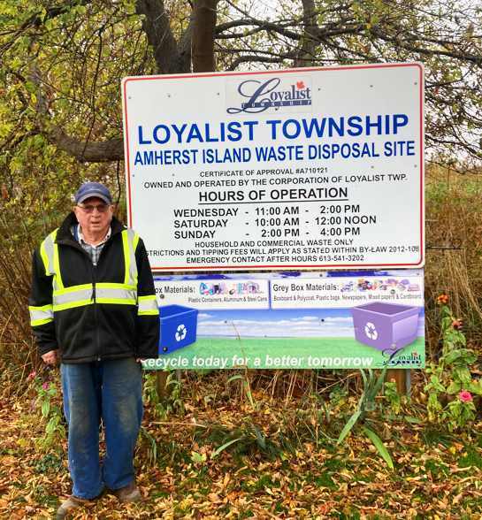 LOYTWP's tweet photo. After 26 years of service, Keith Miller, our Amherst Island Landfill Attendant, has retired. In 1997, Keith was hired by The Township Amherst Island, and has served Island residents for over two decades. Thank you for your years of service &amp; congratulations on your retirement! 🎉 https://t.co/JzALoO7BN6