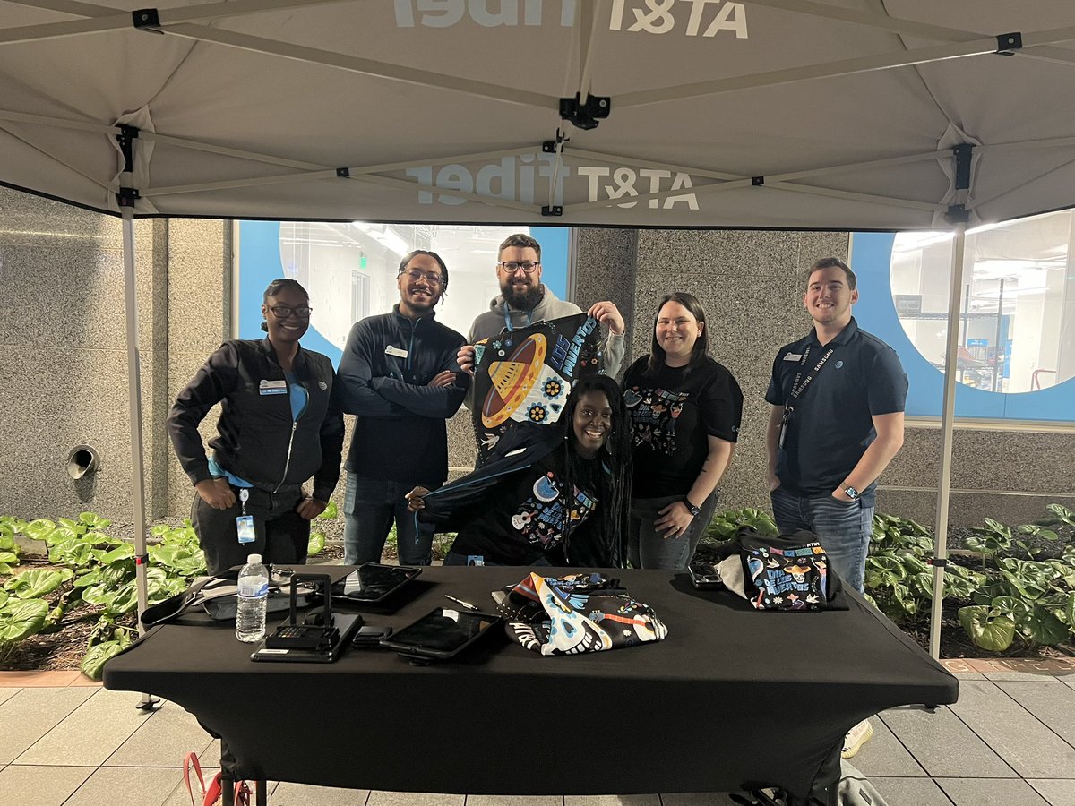 Jordan Smith (@jordansmithntx) on Twitter photo Had the whole team out for DDLM!
Thanks again <a href="/NTX_AprilR/">April Ramos</a>, ensured the team ATE with Fiber execution 💯 Had the whole team out for DDLM!
Thanks again <a href="/NTX_AprilR/">April Ramos</a>, ensured the team ATE with Fiber execution 💯