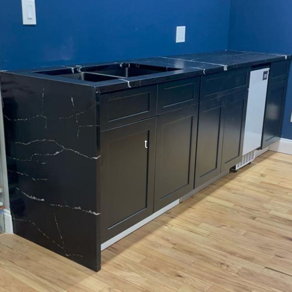 Dark beauty 🖤 with vibes of the deep night sky thanks to subtle white veining. 🤍
We are head over heels and so proud of this unique waterfall design! 🙌

#aquakitchen #kitchenremodel #kitchenreno #kitchentransformation #waterfallisland #blackkitchenisland #blackisland