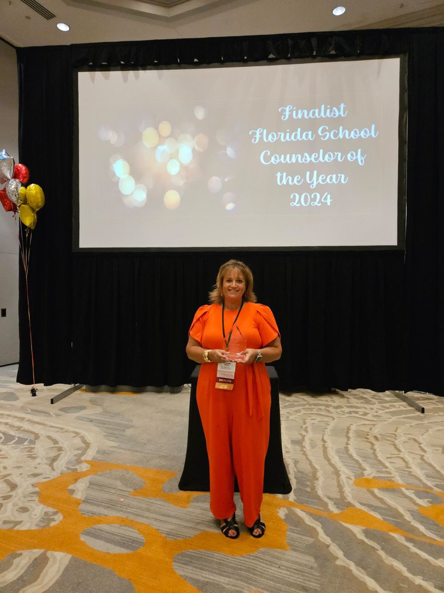PBSCA1's tweet photo. Congratulations to our very own Dr. Randi Schietz for your leadership and excellence in school counseling- 2024 Florida School Counselor of the Year Finalist!!🎉 @pbcsd @SafeSchools_PBC @BinksForestES @RSchietz https://t.co/GB10UjG34F