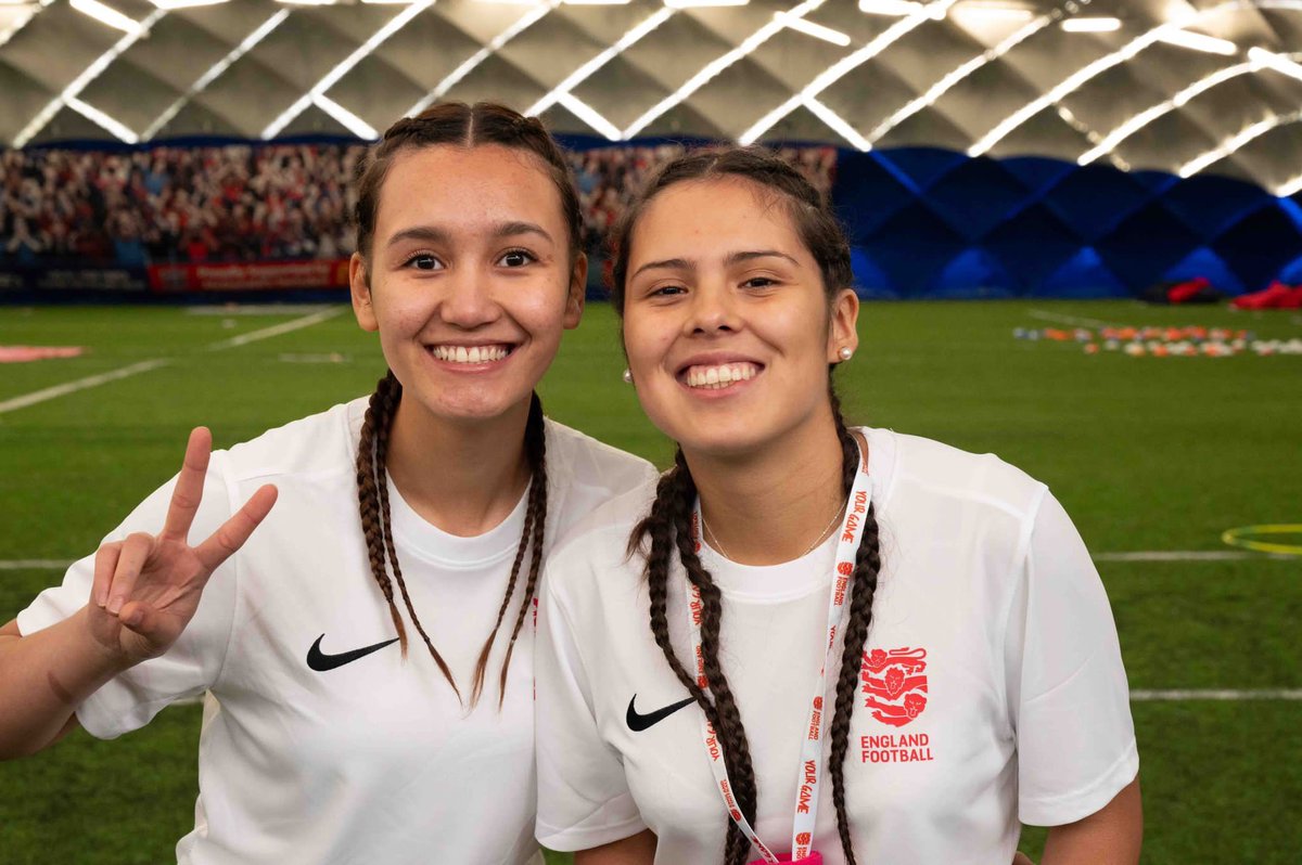 NargesMayeli's tweet photo. Rising Leader 23 was an experience beyond my imagination. Having fun and making friends alongside learning and interactive workshops is what i really loved about this program. The 1st residential is ✅ and can’t wait to go back for the 2nd one … ⚽️📈 https://t.co/Rrzp005F4B