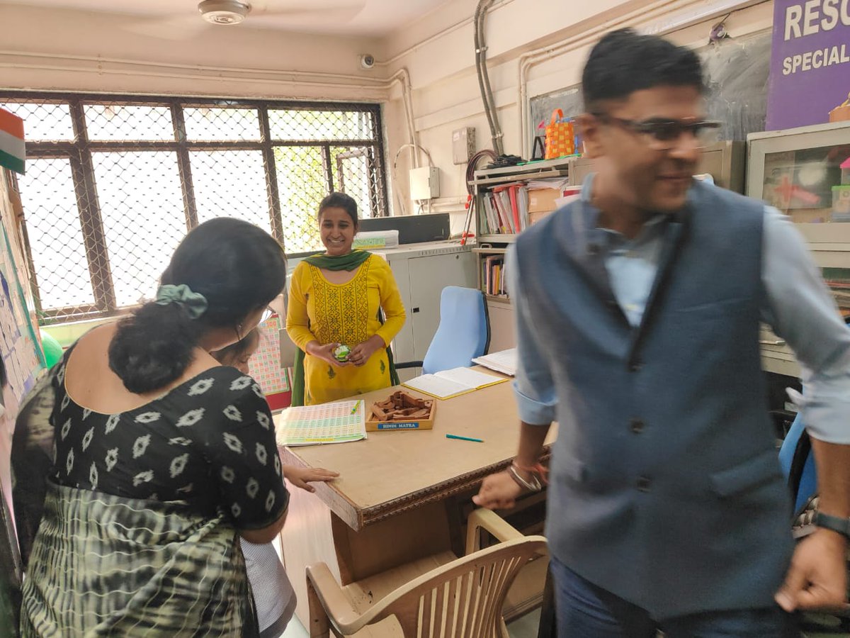panamabuilding's tweet photo. It was a very delightful experience when the worthy Director of  Education, Mr Himanshu Gupta, IAS, visited our school @panamabuilding. We are honoured and excited about his visit to our temple of learning. Heartfelt Gratitude!
@gupta_iitdelhi 
@Dir_Education 
@dr_sharma2023 https://t.co/UPSnozPiBx