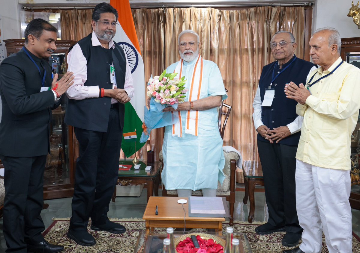 Chaired a meeting of the Shree Somnath Trust in Gandhinagar. We discussed various aspects relating to the working of the Trust. Reviewed how we can leverage latest technology for the Temple complex so that the pilgrimage experience will be even more memorable. Also took stock of