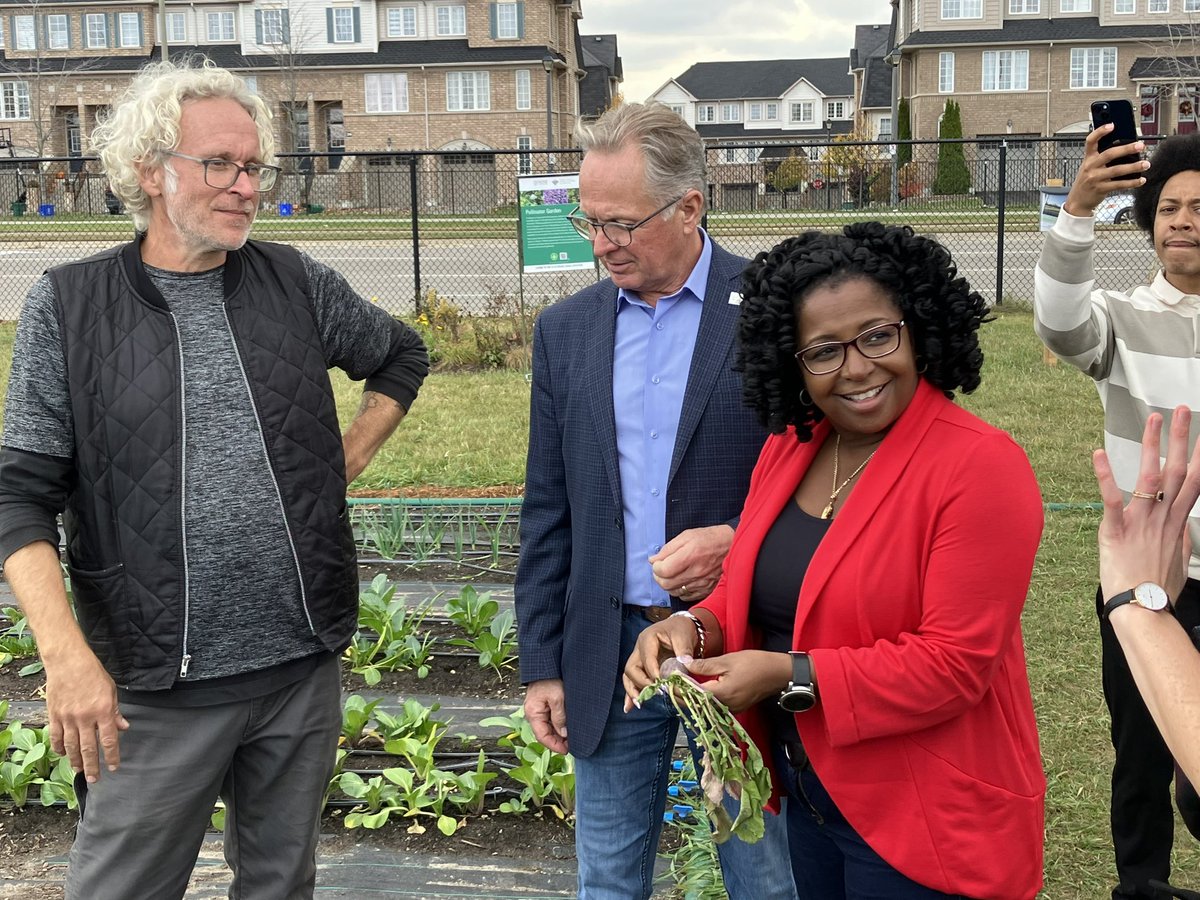 Peter Garrett (@petergarrett91) on Twitter photo It was great to see the <a href="/durhamcollege/">Durham College</a> Barrett Urban farm and how far it has developed - thank you <a href="/MPPBarnesAjax/">Patrice Barnes</a> for visiting and learning more about the site and programming! @DC_Pres It was great to see the <a href="/durhamcollege/">Durham College</a> Barrett Urban farm and how far it has developed - thank you <a href="/MPPBarnesAjax/">Patrice Barnes</a> for visiting and learning more about the site and programming! @DC_Pres