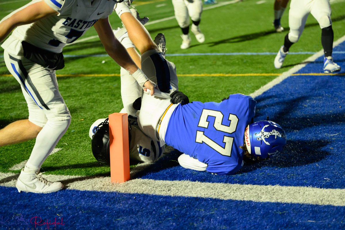 KevinRofidal's tweet photo. #27 @jbrett06 with an amazing touchdown!
Minnetonka Varsity Football π
Minnetonka vs. Eastview 10-27-23
#tonkafootball #skippers #MinnetonkaFootball #TonkaFB2023 #minnesota #footballphotography #sportsphotography #kevinrofidalphotography
#nikonZ9 #eastviewfootball https://t.co/mIJOo9Rav0