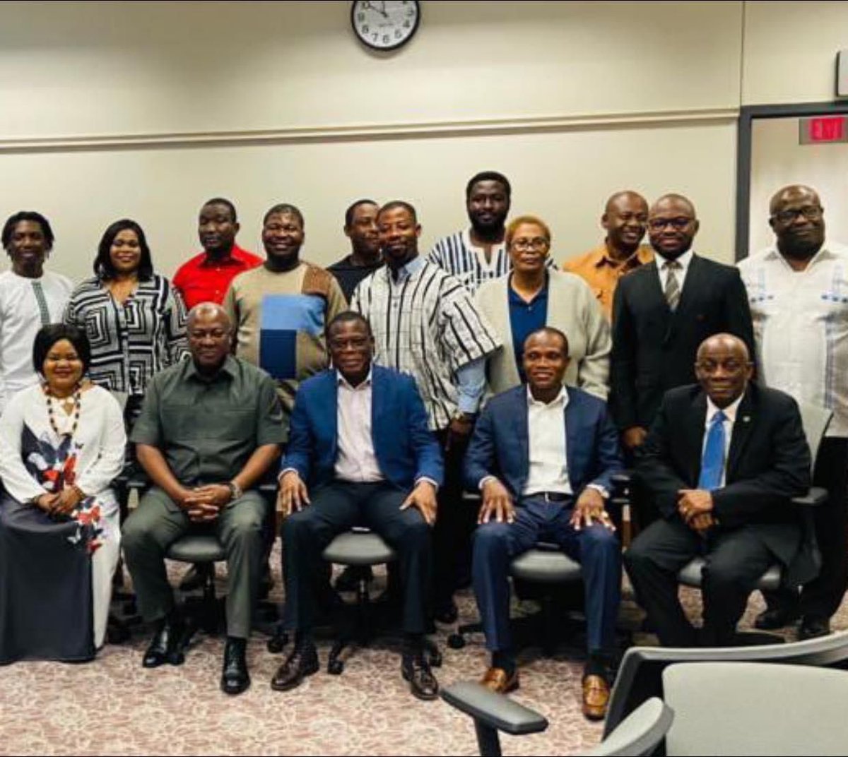 fifi_kwetey's tweet photo. I sat through a deep and thought provoking lecture by His Excellency John Dramani Mahama at the Ohio State University two days ago on the topic “Successes and Challenges of Post-Cold War African Democracy”.

Ghana and Africa are blessed to have a leader who understands his people, their needs and the antecedents that led us to our current democracy. 

#Arise4Ghana #Mahama #JohnMahama #TheNDC #BuildingTheGhanaWeWant #IWillVote4JM #MahamaTheRealDeal