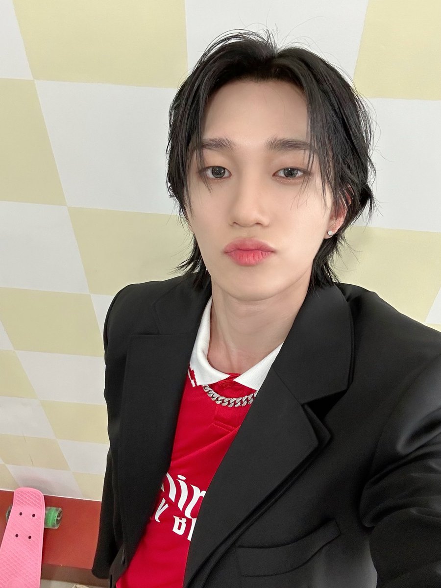 And I promise you can fall in love again 🤔⁉️❓⁉️

#P1Harmony #THEO