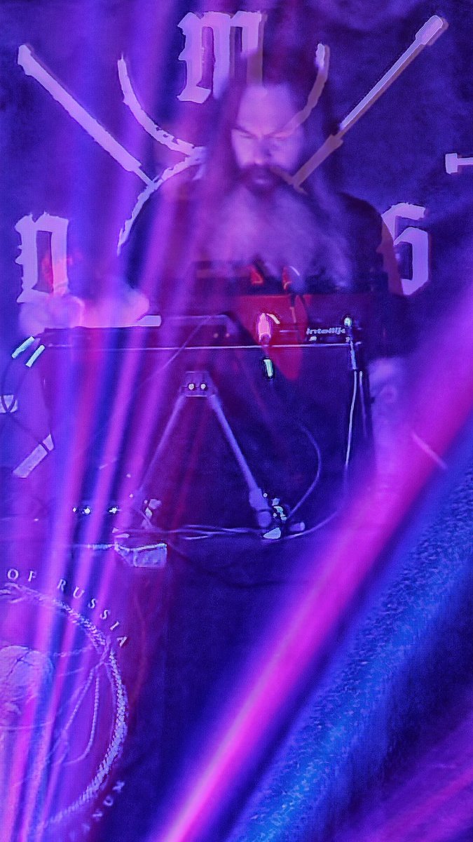 DeadRegister's tweet image. Snakes of Russia! 
What a stellar set last night in ATL.
Check out his Death Beats dicography (and the siiiick SoR remix of DR's Don't Fail Me). deadregister.bandcamp.com/track/dont-fai…
¥
#crushing deathbeats #snakesofrussia #live #analog #synthesizer #modular #true