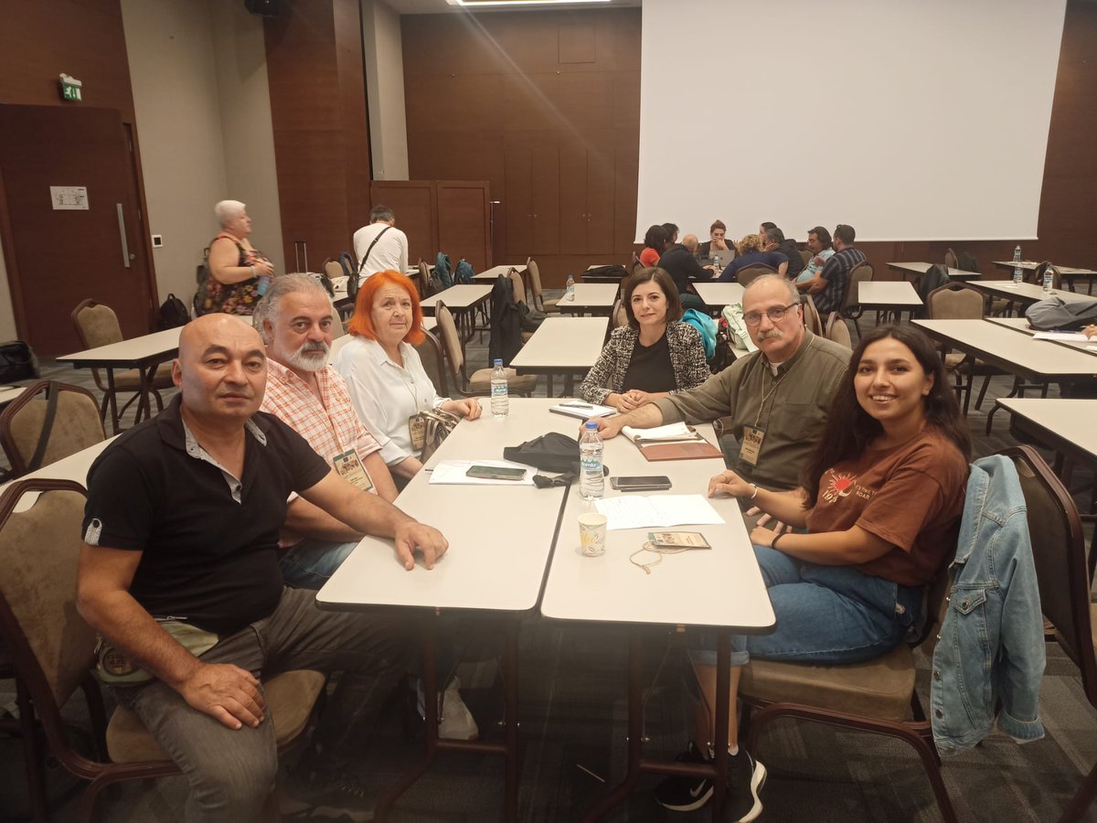 SuekosOrg's tweet photo. Derneğimiz Temsilcisi Doğaya Güç Kat 5. Genel Kurul Toplantısına Katıldı. https://t.co/eYJRxMSrSa
