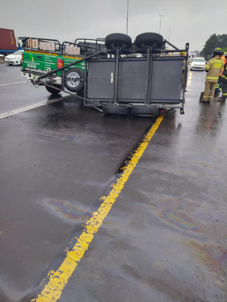_ArriveAlive's tweet photo. Road Freight and Environmental Liability Insurance https://t.co/50pm9HlSrb #ArriveAlive #EnvironmentalLiability #Pollution #Insurance https://t.co/TlJ0IhkNwY