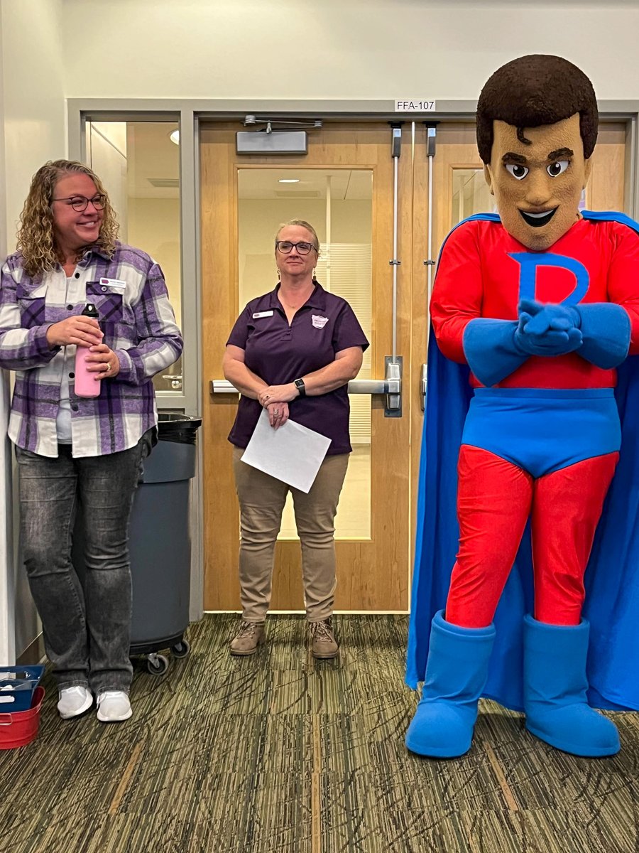 IAReading's tweet image. Last week, our team presented breakout sessions, hosted a dinner for endorsees of the dyslexia specialist program, met literacy superheroes like Dr. Dyslexia Dude, and more–all at the Decoding Dyslexia Iowa Education Conference! #ddia2023 #decodingdyslexia