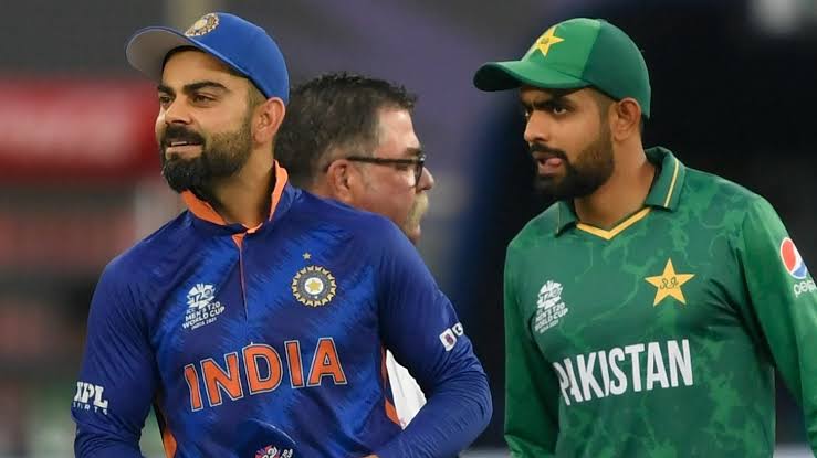 India played the 2 finals (CT17/WTC21) & a SF (CWC19). Virat Kohli failed in T20WC'21 & was removed from captiancy of all formats. I remember him saying in helplessness that 'I was considered a fail captian'.

Babar Azam's story is going down the same route. We played 2 finals &…