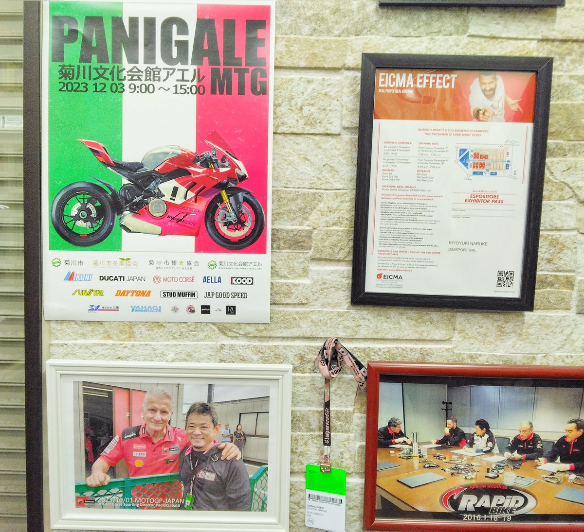 JAM_JAPAN_com's tweet photo. PANIGALE MTG出展までに
EICMA出張に行ってきます。
EXHIBITOR PASSで初日から
特別参加&会議予定です。
初日は有名レーシングチームも採用しているファクトリーブランド
BonamiciRacingと会談予定
#Bonamici #jampsd
#jam正規品
#eicma
#zard #leovince
#Wossner #mwr
#dimsport
#rapidbike https://t.co/OsfIxEcqNb