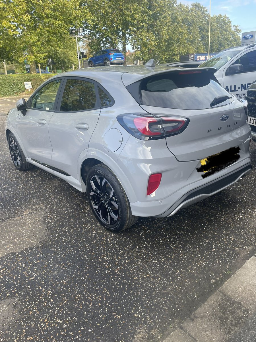 cas_coach_'s tweet photo. #newcar #puma @forduk finally picked the brand new car up today it’s lush #stline -#grey https://t.co/VlzUwiPdnr