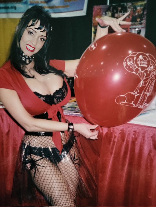 Don't forget to subscribe for custom orders and some never before seen content only available to my fans