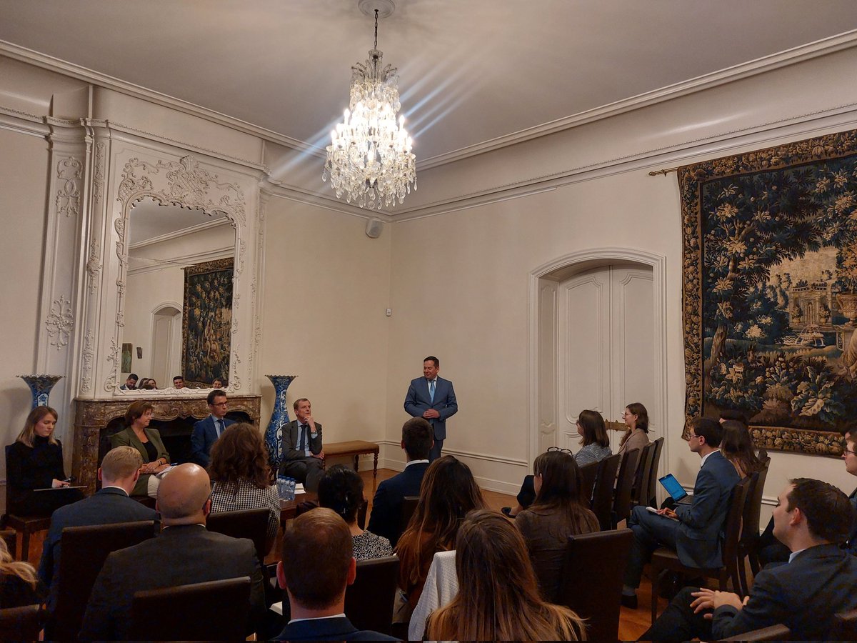 EUDiploAcademy's tweet photo. Many thanks to 🇱🇹 🇪🇪 🇱🇻 PSC Ambassadors for sharing their thoughts on the role of small states in EU CFSP and to @LithuaniaInEU for hosting us. 
#EUDiplomacy https://t.co/Nc078lEBAY