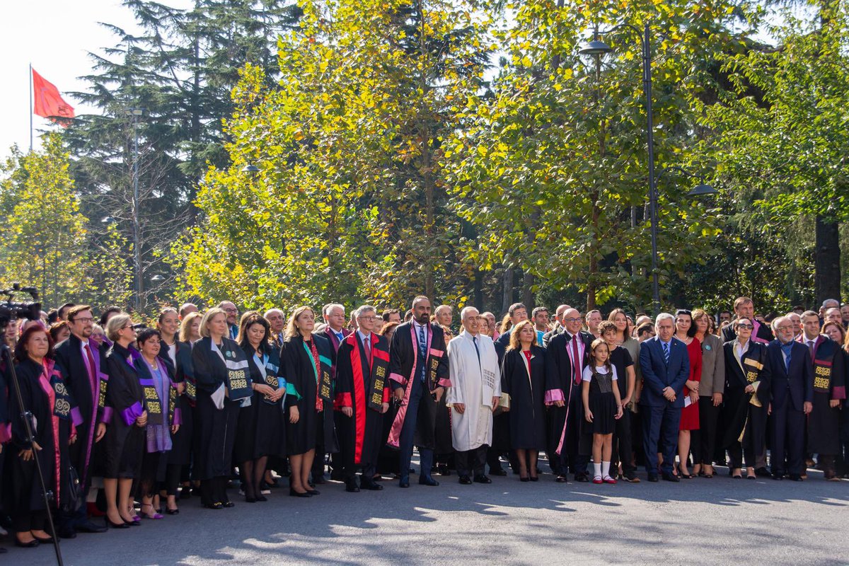 İstanbul Üniversitesi tweet media