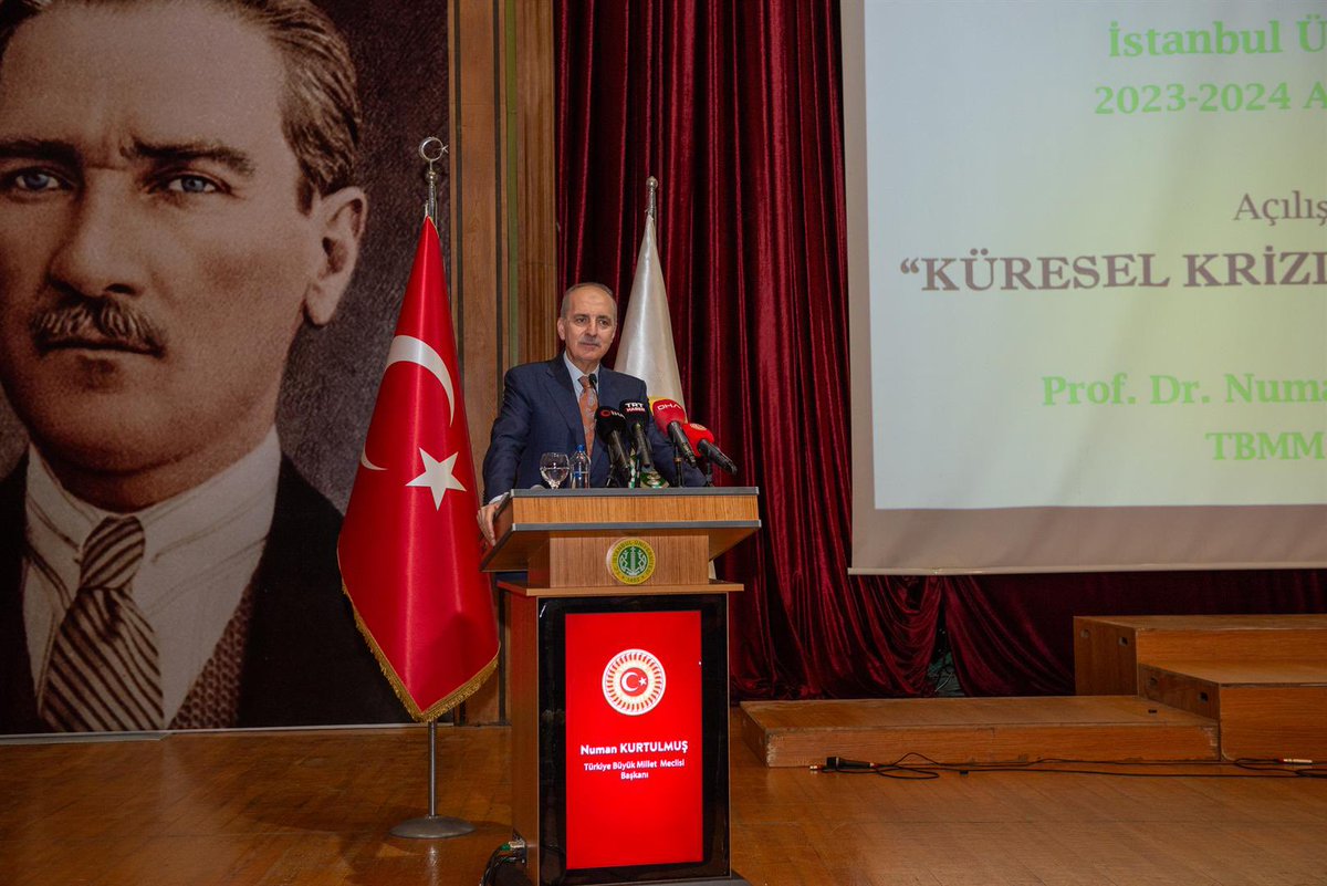 İstanbul Üniversitesi tweet media