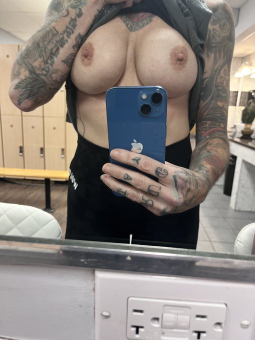 Gym titties, who wants them in their mouth?  @Nice_Gym_Rack @GymFlash11 https://t.co/ZPsaEigNZw<a class="tags" target="_blank" title="On Twitter" href="/?out=eyJ0eXAiOiJKV1QiLCJhbGciOiJIUzUxMiJ9.eyJpYXQiOjE3MjcyNzIyNTYsImlzcyI6InR3cG9ybnN0YXJzLmNvbSIsIm5iZiI6MTcyNzI3MjI1NiwiZXhwIjoxNzU4ODA4MjU2LCJyZWRpcmVjdF91cmwiOiJodHRwczovL3R3aXR0ZXIuY29tL05pY2VfR3ltX1JhY2sifQ.UDMOeAwVqzVBMDwSrPU5ynb7xNsZHWDA0q2ysYkg9j_3MezYE3MDkeeUfUIZpp1PbWrZotX8_dHo_sBO5eBOxg">@Nice_Gym_Rack</a><a href="/tag/boobs"class="tags"><span>#boobs</span></a><a href="/tag/milf"class="tags"><span>#milf</span></a><a href="/tag/bigtits"class="tags"><span>#bigtits</span></a><a href="/tag/tits"class="tags"><span>#tits</span></a><a href="/tag/hotwife"class="tags"><span>#hotwife</span></a><a href="/tag/faketits"class="tags"><span>#faketits</span></a>