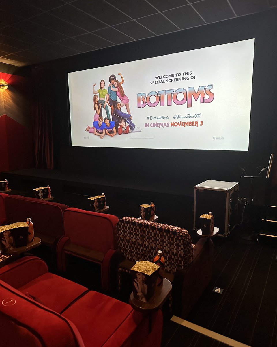 hi besties 👋 

welcome to a special screening of one of the best reviewed comedies this year #BottomsMovie!
