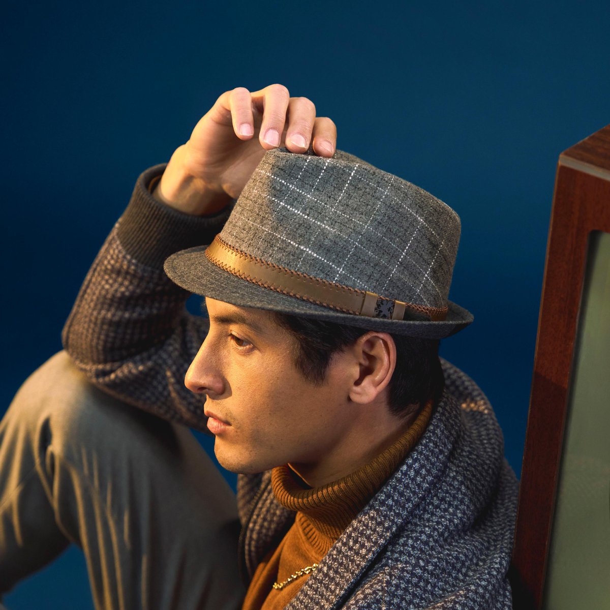 StacyAdams's tweet image. Our Emmett Fedora puts the perfect finishing touch on any look.

#stacyadams #hatstyle #fashionstories