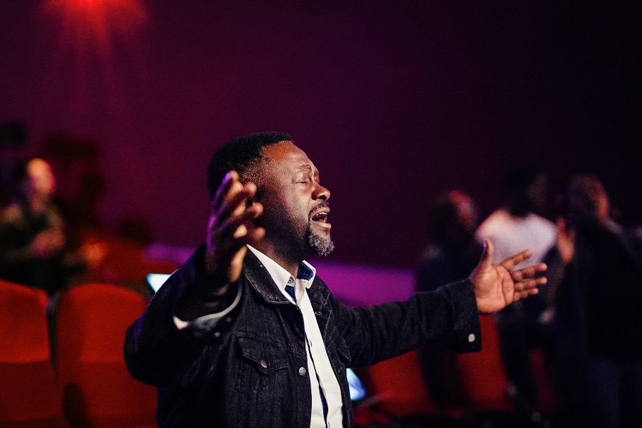 TopeKoleoso's tweet photo. So blessed being @Jubilee_Church WoodGreen yesterday. This is family. This is church. This is the body of Christ. https://t.co/JaUMK40PTf