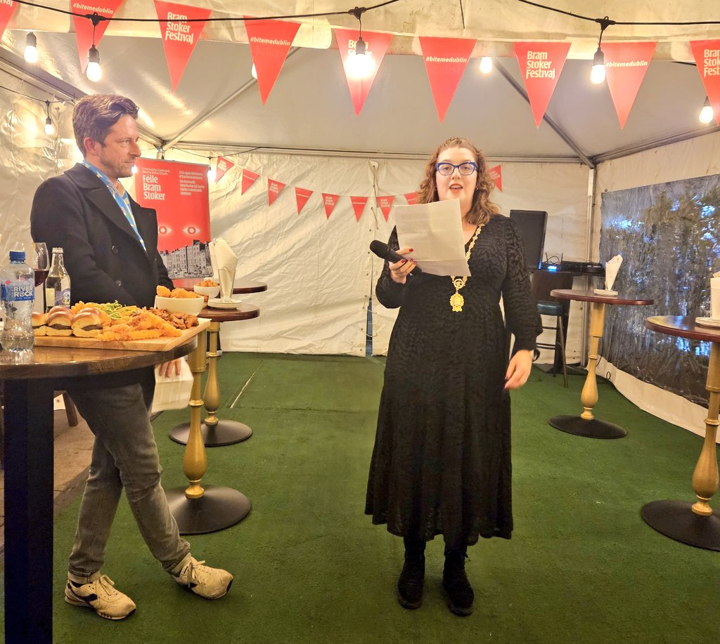 Councillor Donna Cooney tweet media