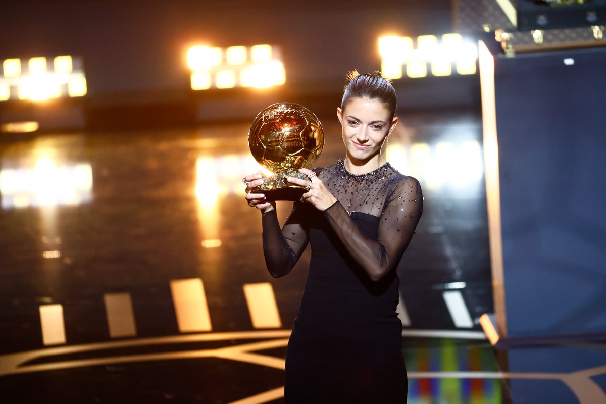 Aitana Bonmati es de oro.

#BallonDor

📷 <a href="/ballondor/">Ballon d'Or</a>