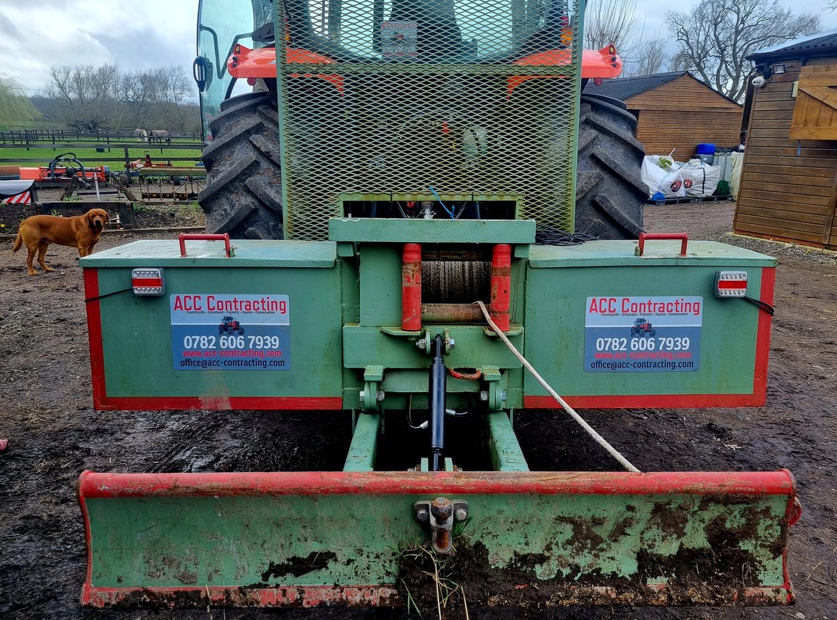 CerberusRural's tweet photo. Callout for tractor & 12 ton hydraulic winch to recover a bogged 160hp tractor & 16t trailer.
Excavator cleared some of the mud & act as an anchor, tractor & trailer were soon free.
#winchtractor #winch #recovery #stucktractor #maizeharvest #vehiclerecovery #tractorrecovery https://t.co/YjqMDFeU6F