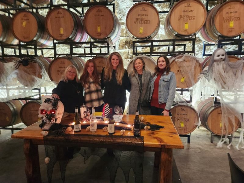 HenryofPelham's tweet image. We had a spine-chilling time at our Spooky Sips Cellar Tasting! 👻 Up next is Bella Buddha Beads's 9th anniversary market at Henry of Pelham. Stay tuned for more details by subscribing to our Insiders List here: bit.ly/3MLgitz 

#henryofpelham #supportlocal #vqa