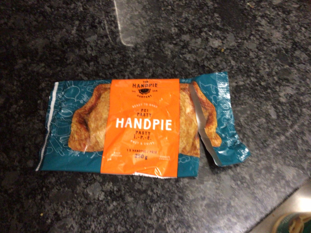 Yep it’s a perfect night for a PEI Pasty handpie from @thehandpiecoPEI