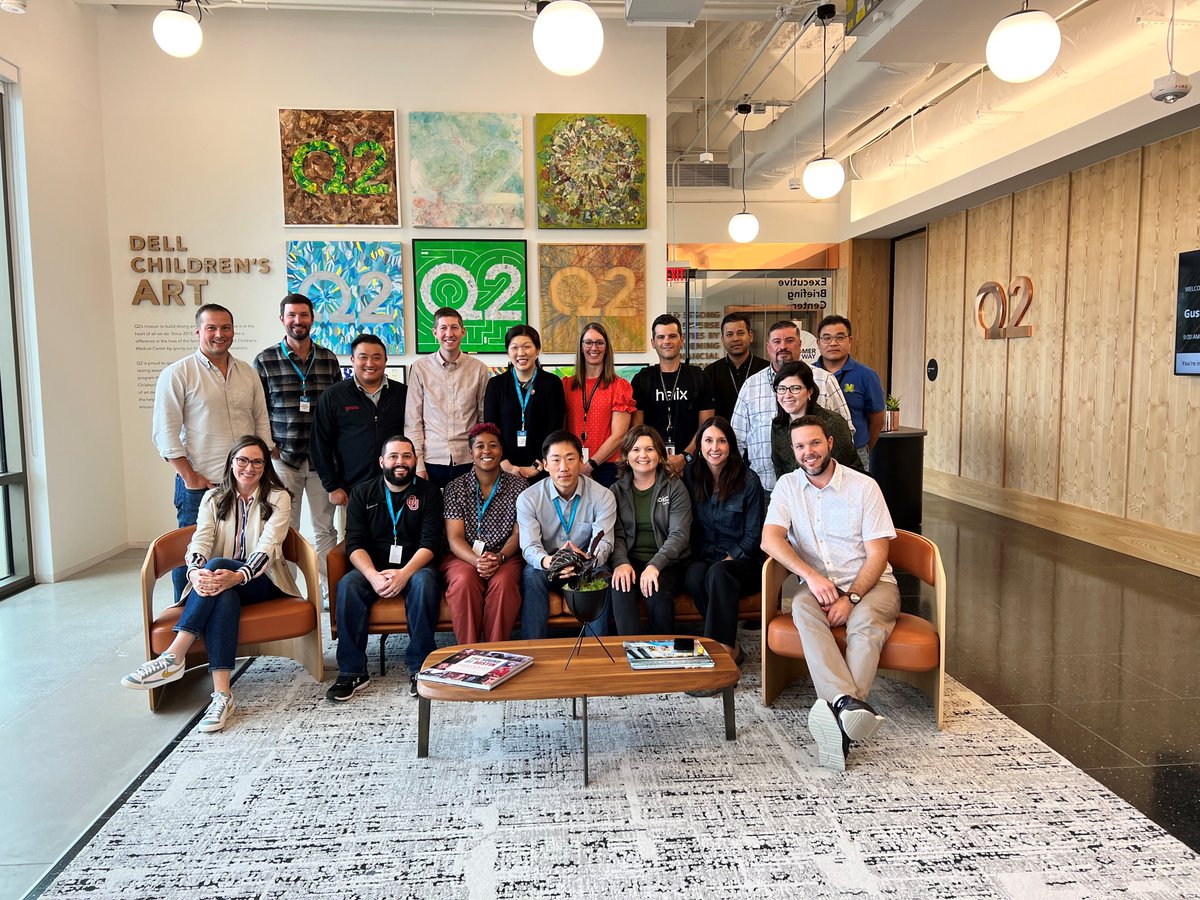 We love it when customers visit our headquarters in Austin, TX! Our Helix team recently hosted Gusto and NBKC in our Executive Briefing Center to meet and align on priority initiatives in real-time.

Thanks for joining us <a href="/GustoHQ/">Gusto</a> and <a href="/nbkcbank/">nbkc bank</a>! 😎