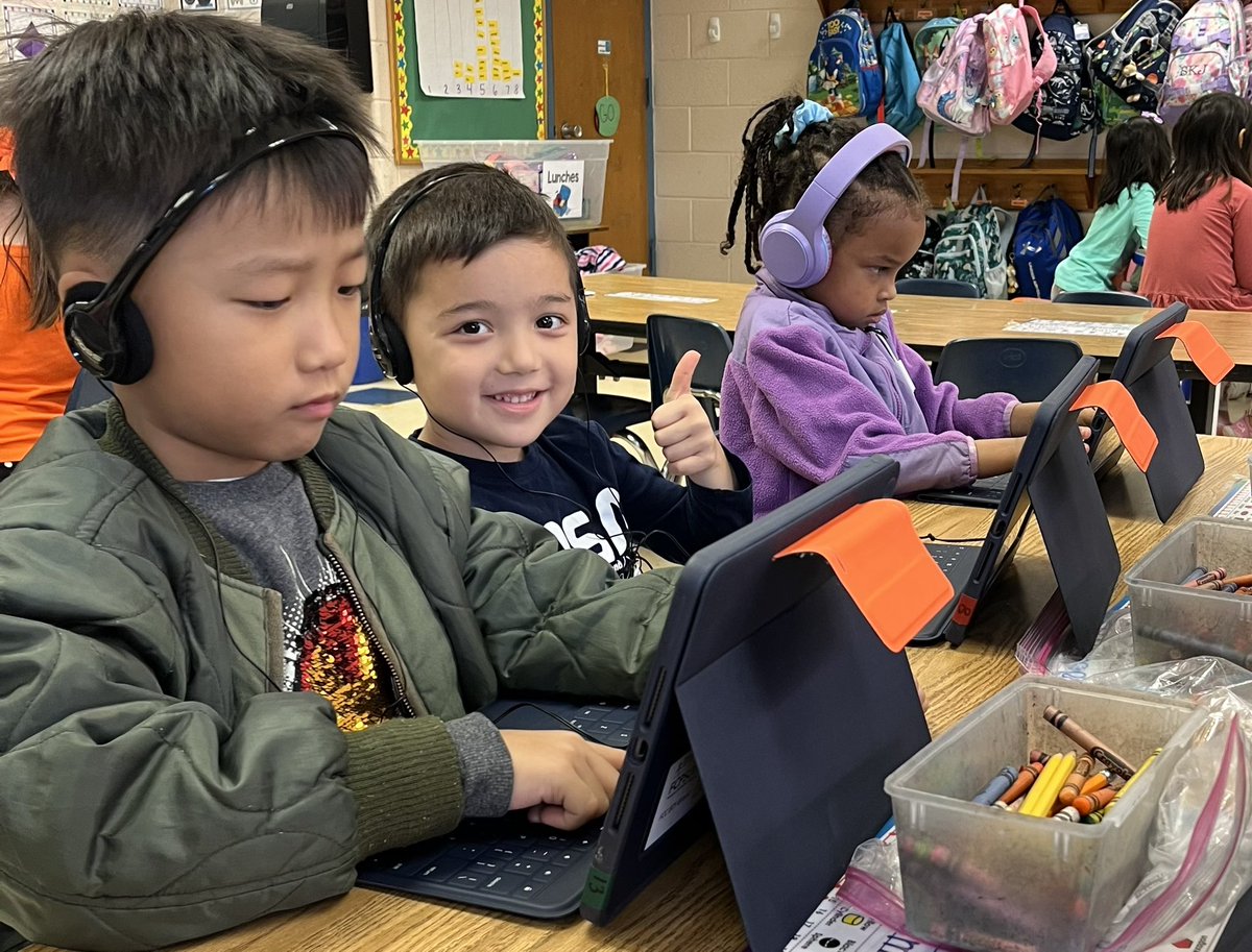 MosaicES_Reading (@mes_reading) on Twitter photo These kids are in their Phonics Era! Creating a superhighway in the brain between phonemes (sounds) and graphemes (letters) is a critical part of learning to read! It can be challenging, but nothing will stop our <a href="/Mosaic_ES/">Mosaic Elementary School</a> Mustangs! π§ ππ»ππ<a href="/FCPSElemLit/">FCPS Elem Literacy</a> <a href="/FCPSElemLA/">FCPS Elem Literacy</a> <a href="/fcpsnews/">Fairfax Schools π</a> These kids are in their Phonics Era! Creating a superhighway in the brain between phonemes (sounds) and graphemes (letters) is a critical part of learning to read! It can be challenging, but nothing will stop our <a href="/Mosaic_ES/">Mosaic Elementary School</a> Mustangs! π§ ππ»ππ<a href="/FCPSElemLit/">FCPS Elem Literacy</a> <a href="/FCPSElemLA/">FCPS Elem Literacy</a> <a href="/fcpsnews/">Fairfax Schools π</a>
